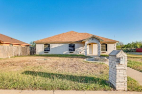 Convenient, Spacious and Peaceful Home in Edinburg!